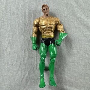 DC Universe Classics Mattel Undersea Assault Aquaman Action Figure 2009 7488 Toy